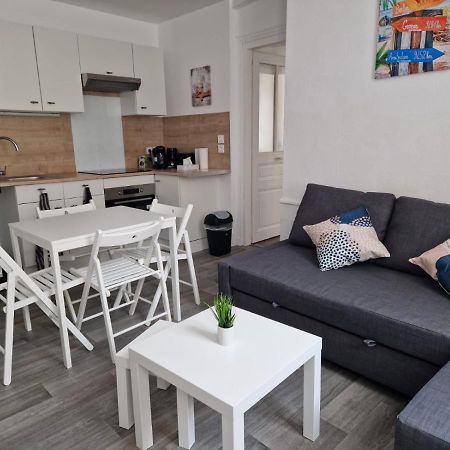 Superbe Appartement - Hypercentre - Rue Madeleine - 6 Personnes Troyes Bagian luar foto