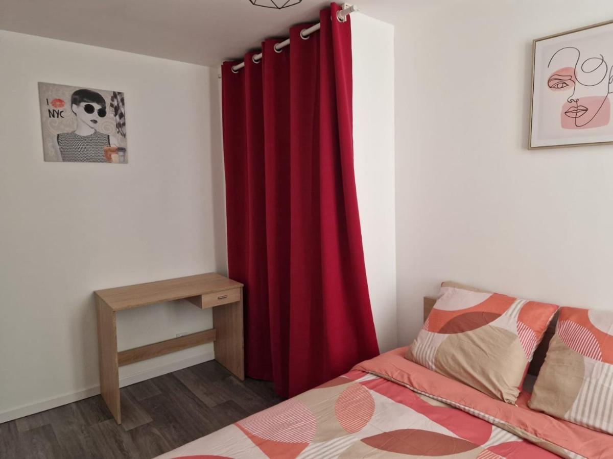 Superbe Appartement - Hypercentre - Rue Madeleine - 6 Personnes Troyes Bagian luar foto